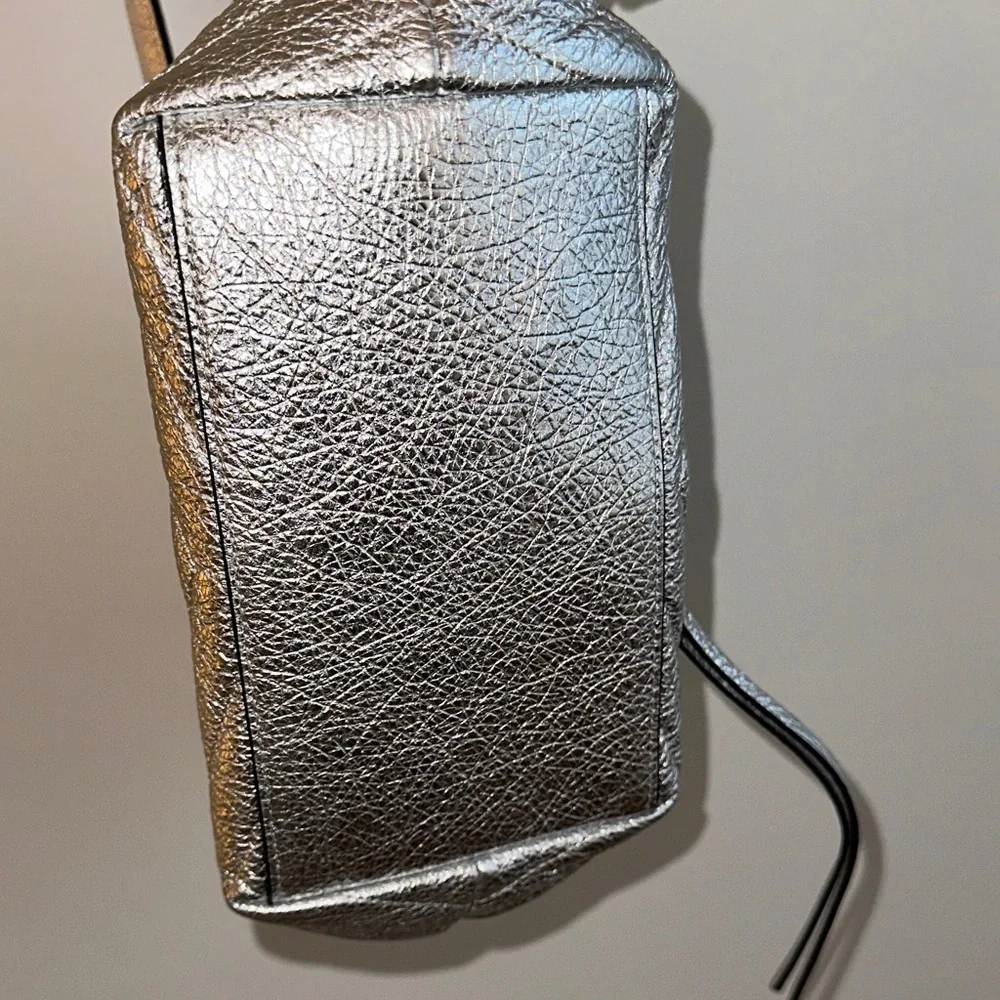 Rebecca Minkoff Edie Crossbody Bucket Bag in Silver Metallic